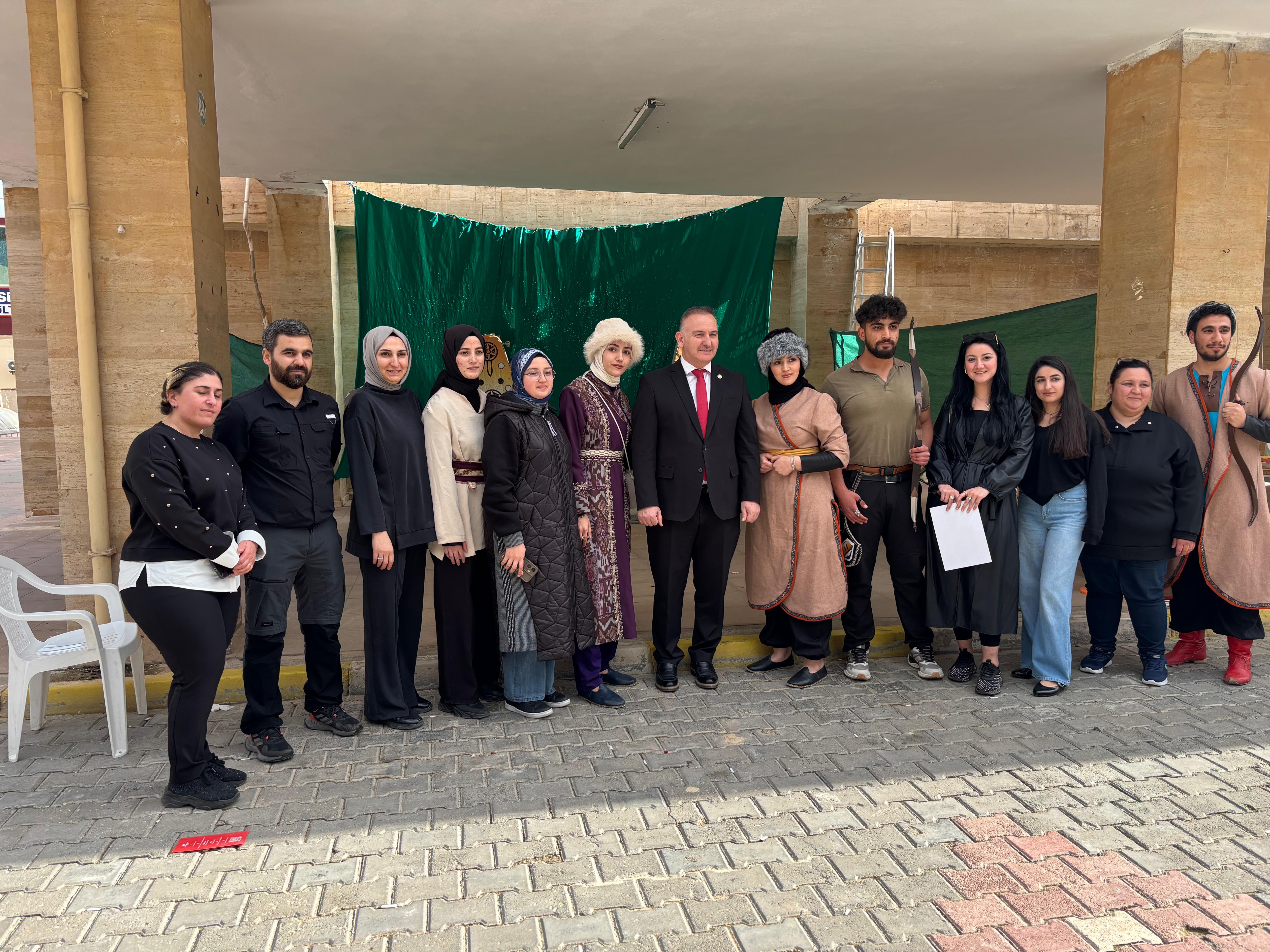 Sur-AT Binicilik ve Geleneksel Sporlar Kulübü Stant Günlerinde Yoğun İlgi Gördü